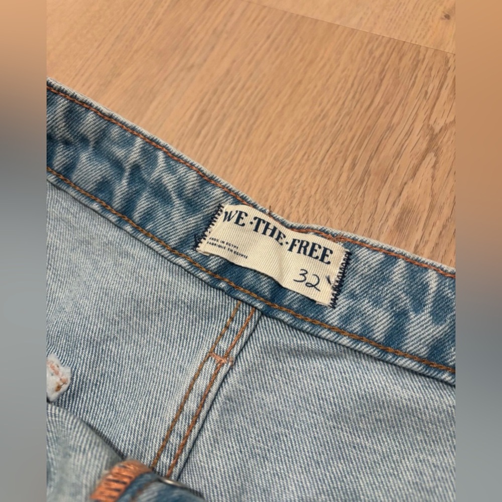 Free People We The Free Deep Trance Dropped Boyfriend Jeans Size 32 - Picture 6 of 7